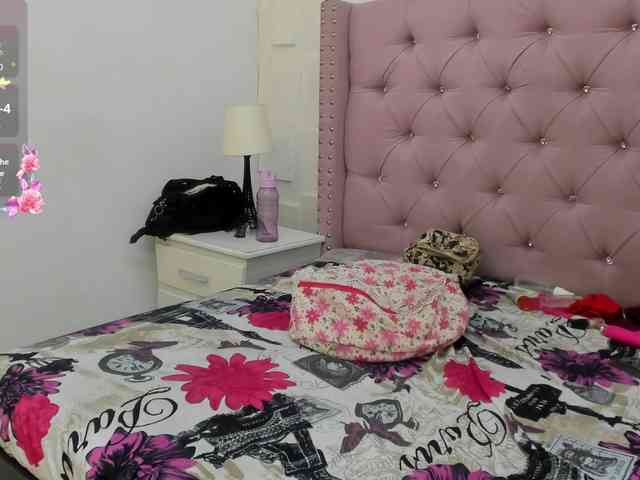 KimberlyBoone webcam