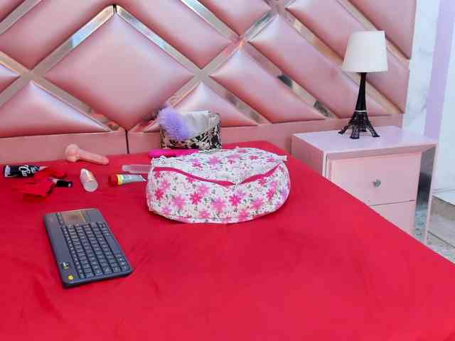 KimberlyBoone webcam