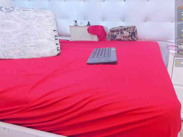 KimberlyBoone webcam