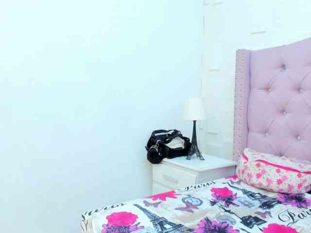 KimberlyBoone webcam