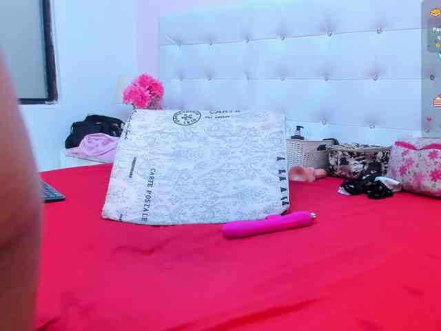 KimberlyBoone webcam
