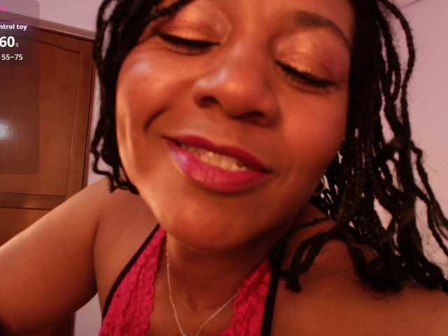 KeisySmith live cam on BongaCams