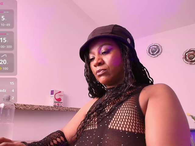 KeisySmith live webcam show
