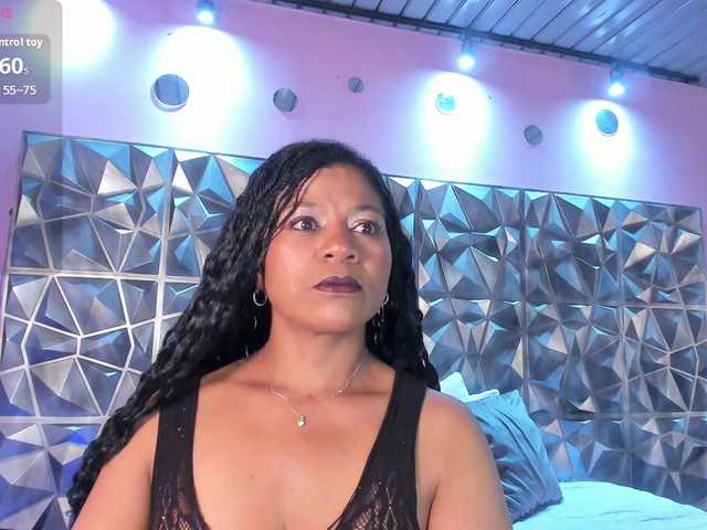 KeisySmith live cam on BongaCams