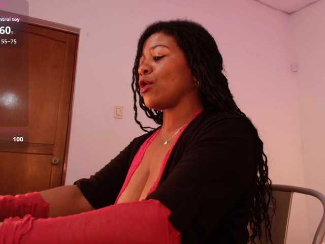 KeisySmith live cam on BongaCams