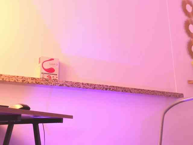 KeisySmith Live Webcam on BongaCams