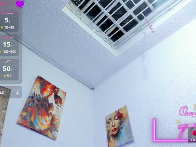 Naniis-wish live cam on BongaCams