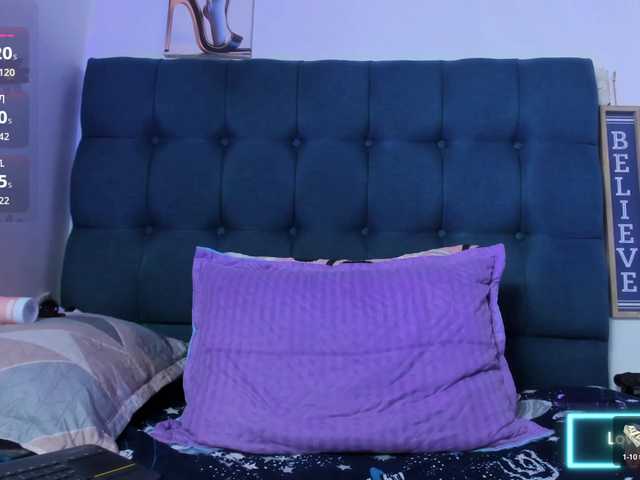 Naniis-wish live cam on BongaCams