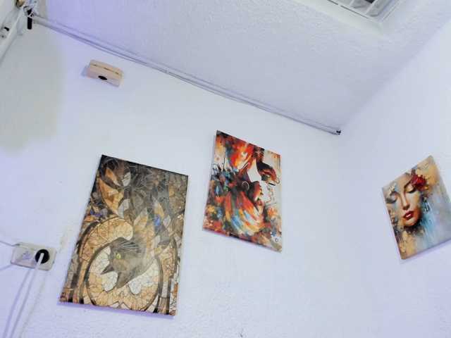 Naniis-wish live cam on BongaCams