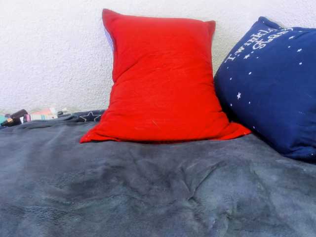 Naniis-wish live cam on BongaCams
