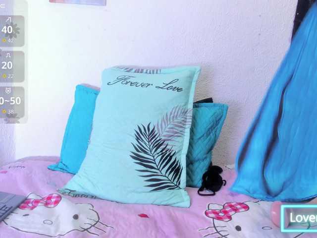 Naniis-wish live cam on BongaCams