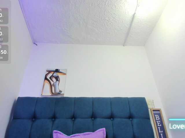 Naniis-wish live cam on BongaCams