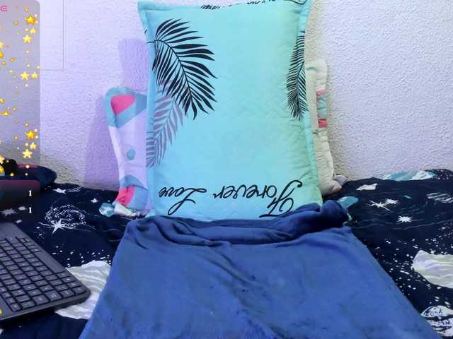 Naniis-wish live cam on BongaCams
