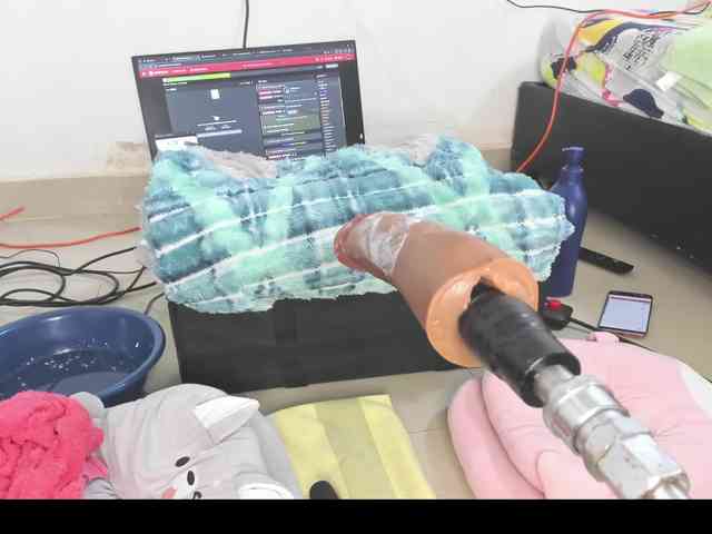 Modelo: Anal78paulini