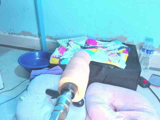Anal78paulini webcam
