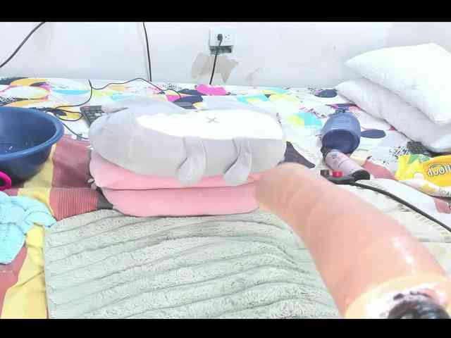 Modelo: Anal78paulini