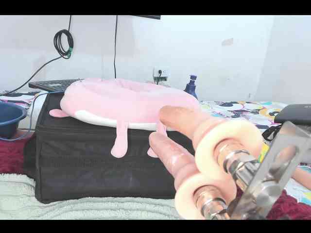 Anal78paulini webcam
