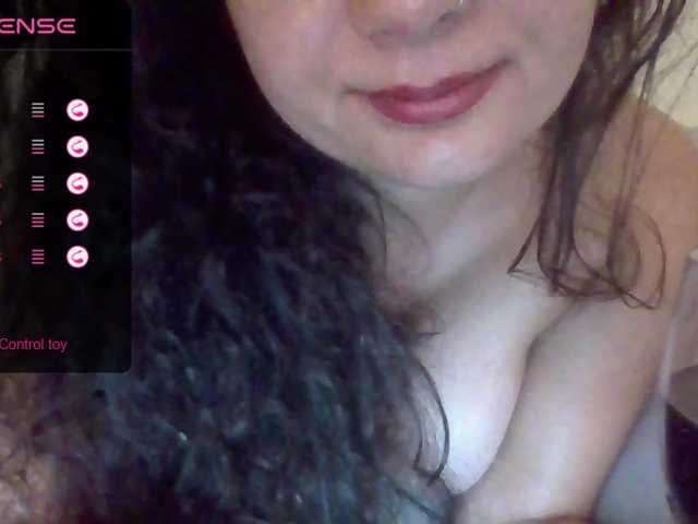 baby-is-bored live cam on BongaCams