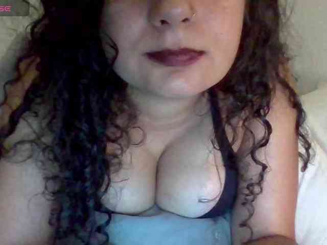 baby-is-bored webcam