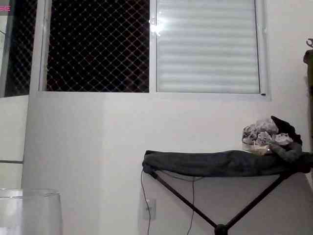 baby-is-bored webcam