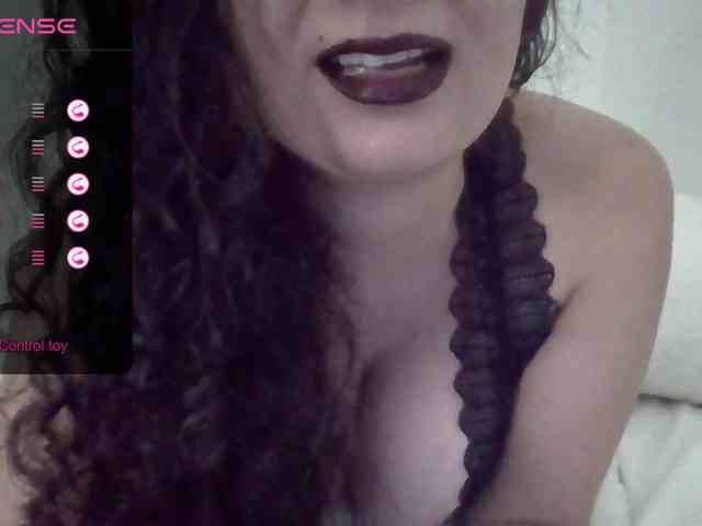 baby-is-bored Live Webcam on BongaCams