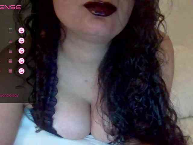 baby-is-bored webcam