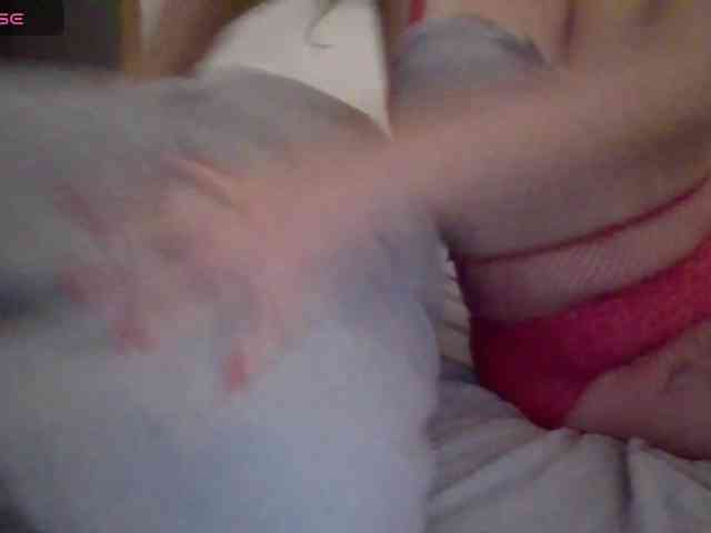 baby-is-bored webcam