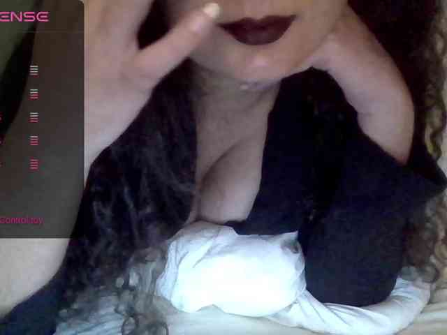 baby-is-bored webcam