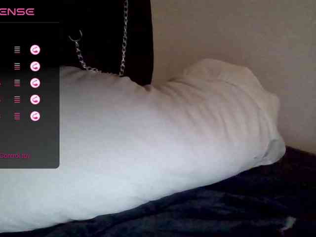 baby-is-bored webcam