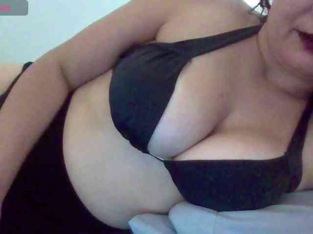 baby-is-bored webcam