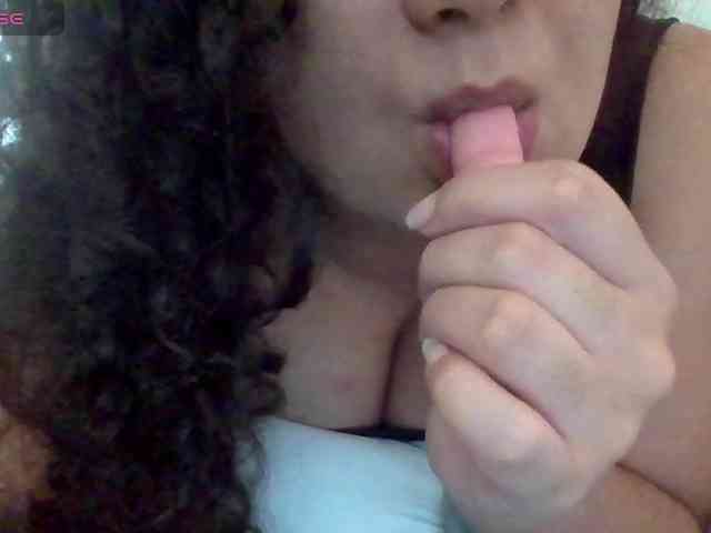 baby-is-bored webcam