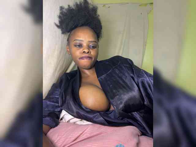 Kimmie11 webcam