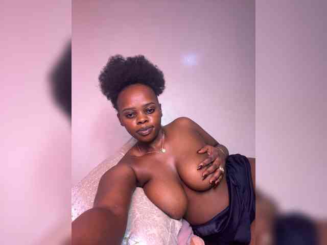 Kimmie11 webcam