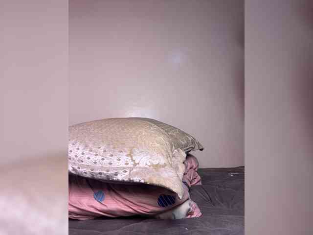 Kimmie11 webcam