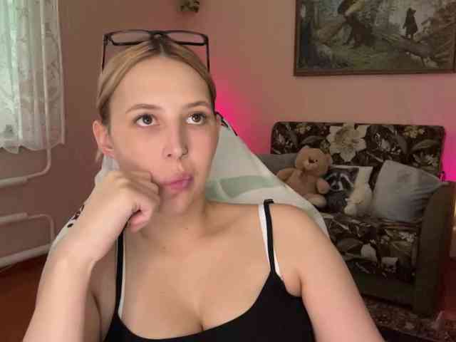 DewJenny webcam