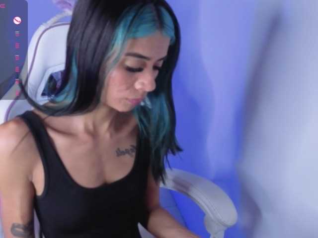 OnlyBabyJuliet live cam on BongaCams