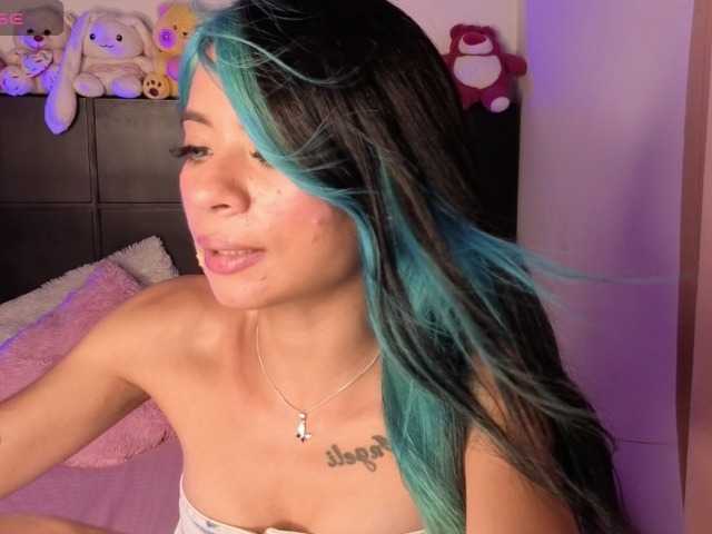 OnlyBabyJuliet live cam on BongaCams