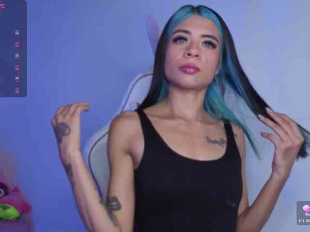 OnlyBabyJuliet webcam