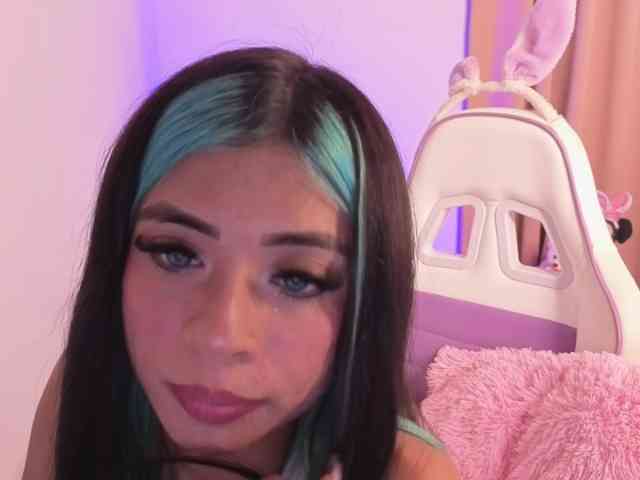 OnlyBabyJuliet webcam