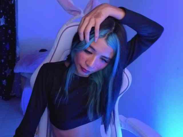 OnlyBabyJuliet webcam
