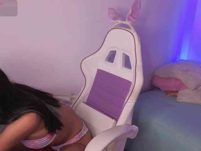 OnlyBabyJuliet webcam