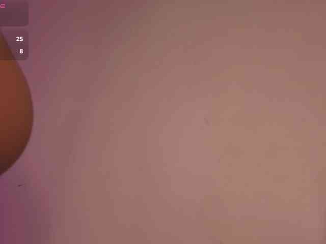 OnlyBabyJuliet webcam