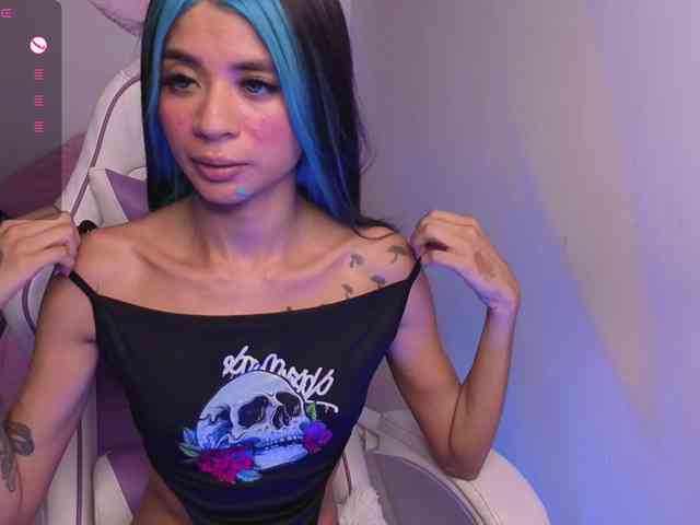 OnlyBabyJuliet webcam