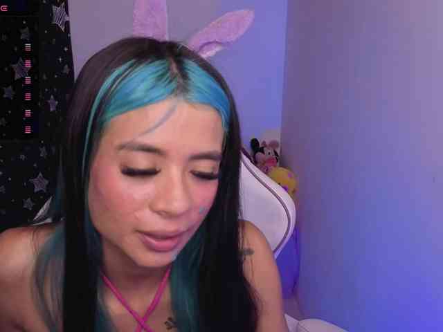 OnlyBabyJuliet webcam