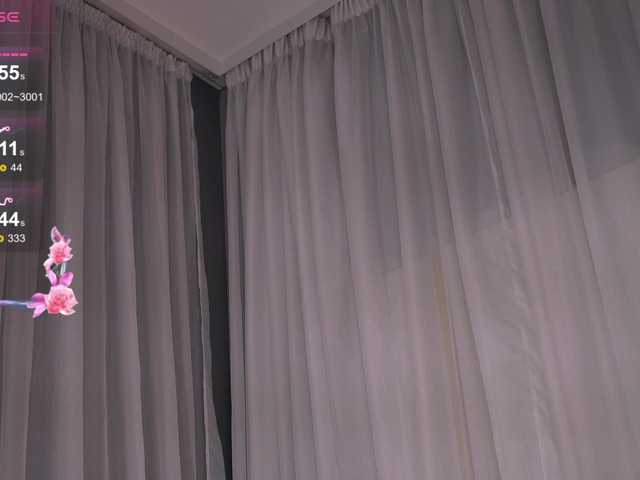 SweetAuraaa live webcam show