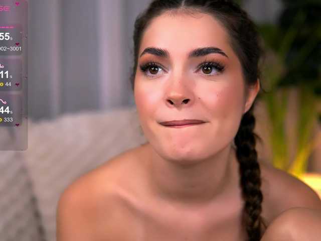 SweetAuraaa live webcam show