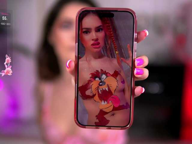 SweetAuraaa live cam on BongaCams