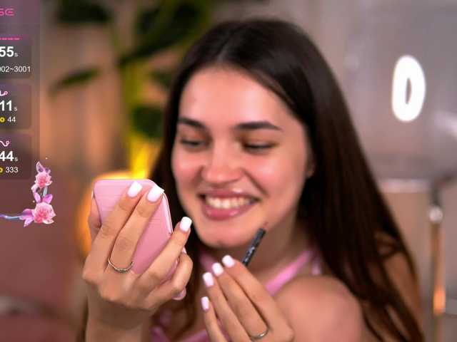 SweetAuraaa live cam on BongaCams