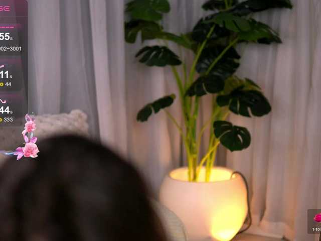 SweetAuraaa live webcam show