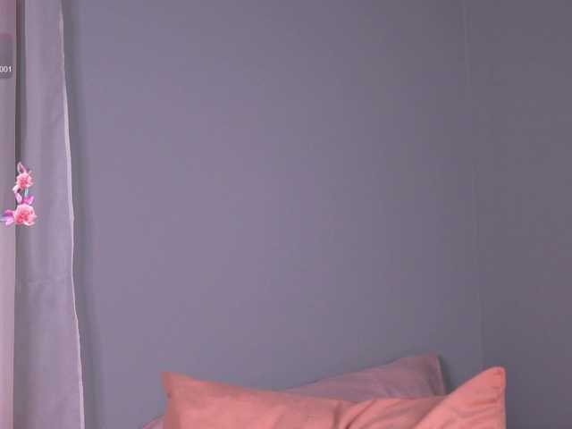 SweetAuraaa live cam on BongaCams